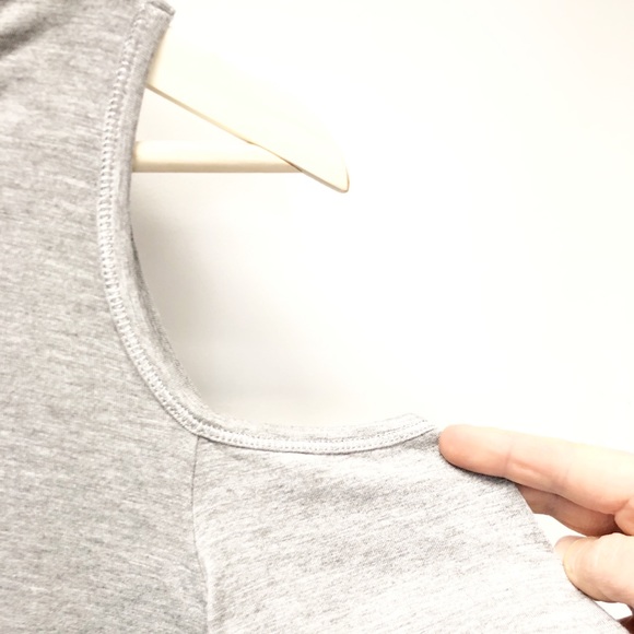 Ivanka Trump Gray Short Sleeve Cold Shoulder Top - Picture 3 of 4